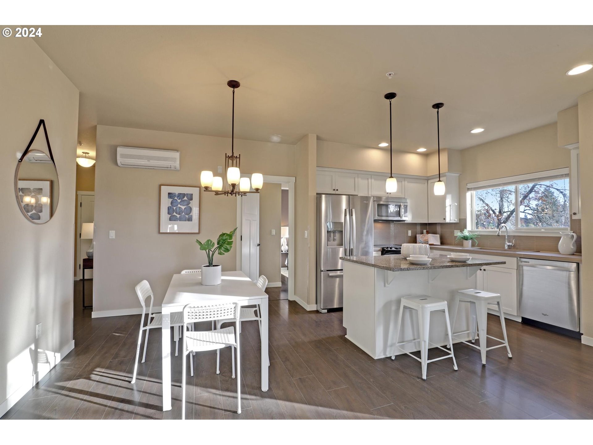 13925 Southwest Meridian Street, Unit 302 Beaverton, OR 97005 - Photo 5 of 25