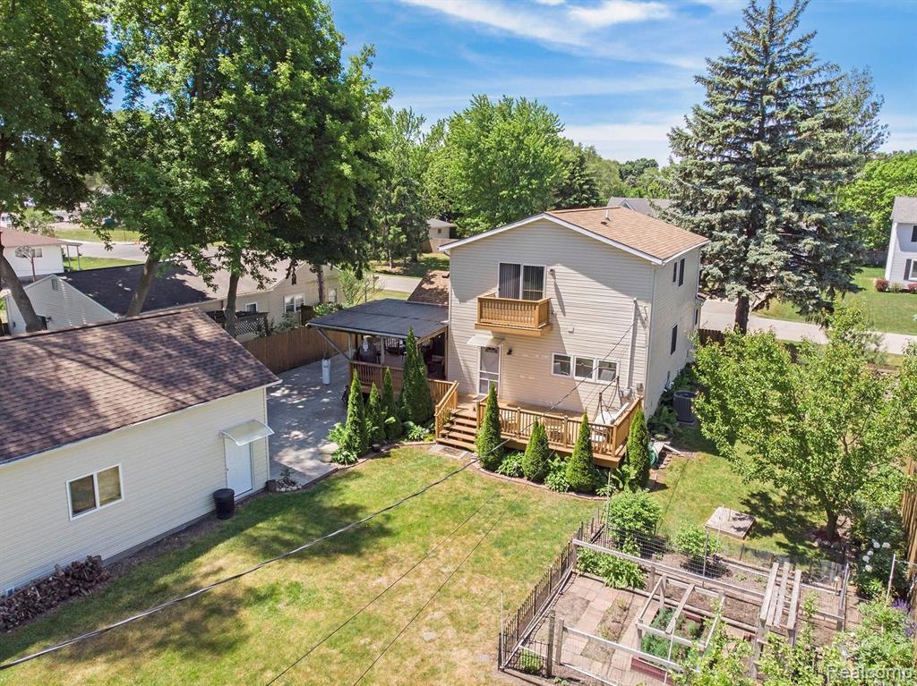 2865 Longview Avenue Rochester Hills, MI 48307 - Photo 31 of 33