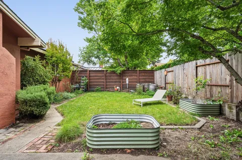 $945,000 | 3743 Newark Drive, Napa, CA 94558