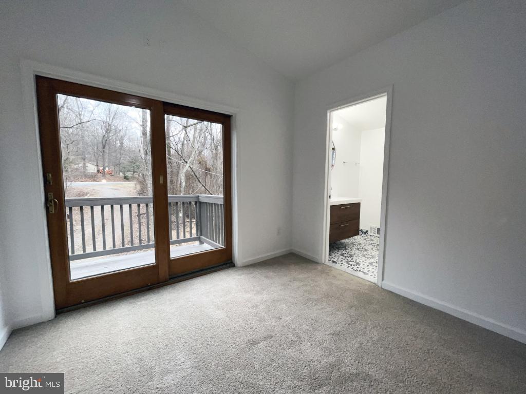 646 Cold Run Valley Road Berkeley Springs, WV 25411 - Photo 6 of 22 Gallery Image 6