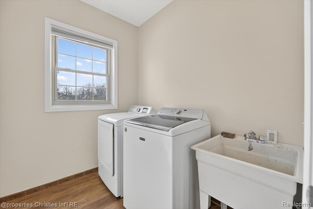 46625 Saltz Road Canton, MI 48187 - Photo 24 of 71 Gallery Image 24