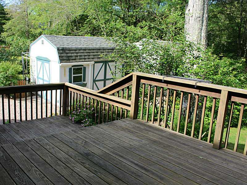 99 Weaver Road North Kingstown, RI 02852 - Photo 23 of 25 Exterior Front.