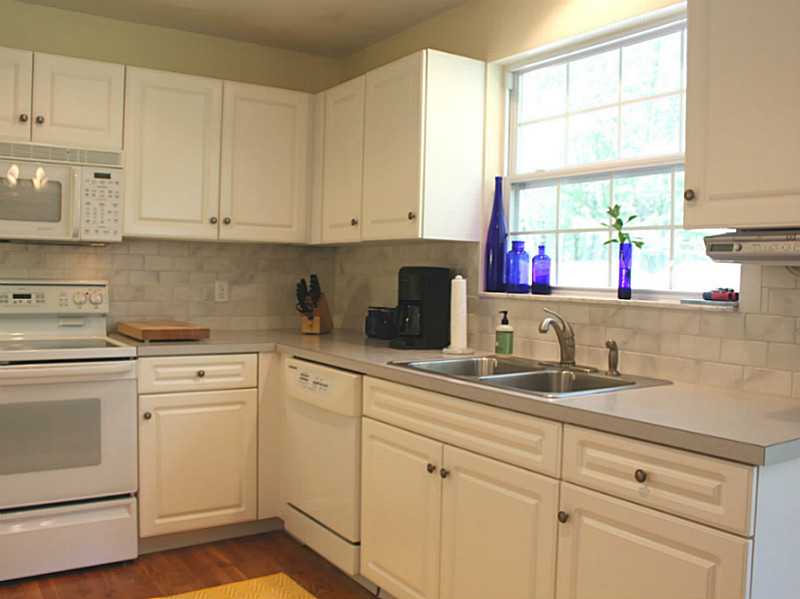 99 Weaver Road North Kingstown, RI 02852 - Photo 7 of 25 Exterior Front.