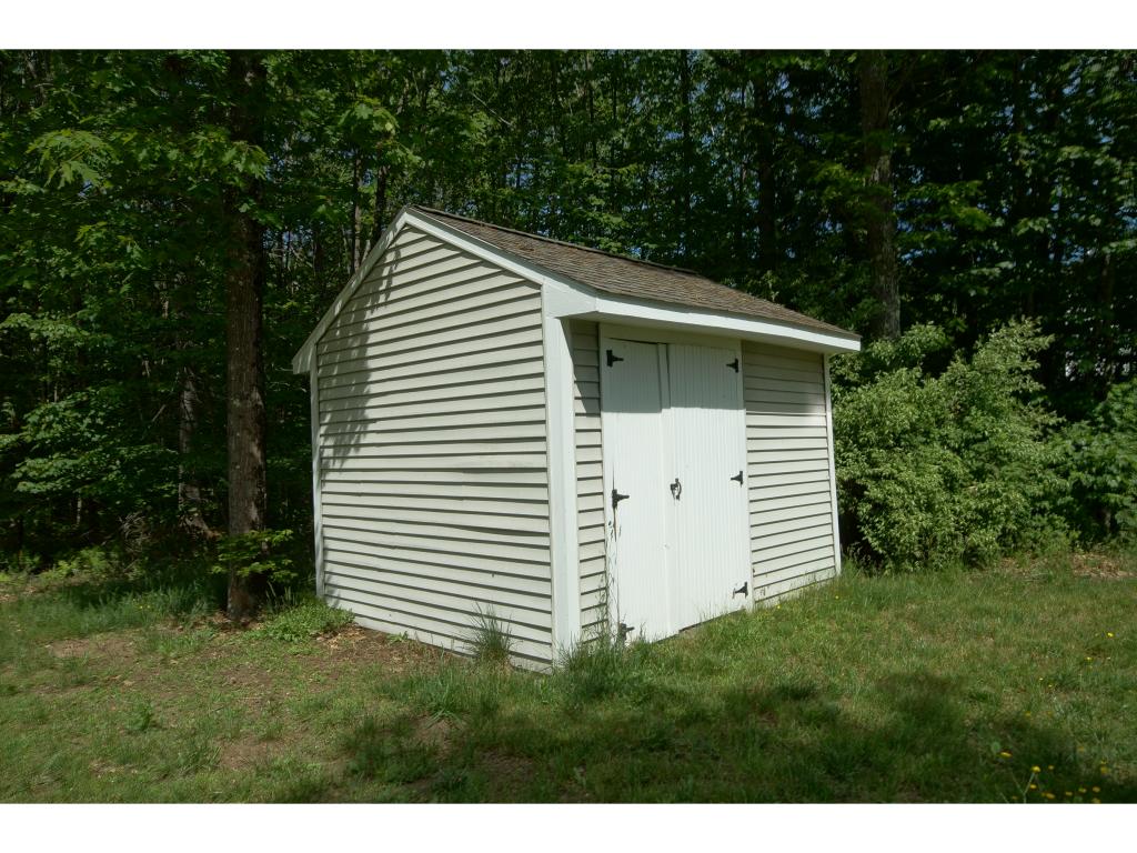 44 Croft Lane Chester, NH 03036 - Photo 8 of 35