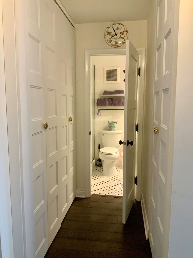 111 East Chestnut Street, Unit 19B Chicago, IL 60611 - Photo 8 of 16