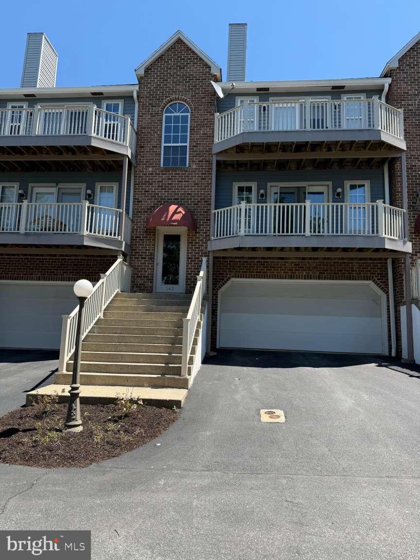 243 North 14th Street Reading, PA 19604 - Photo 1 of 13