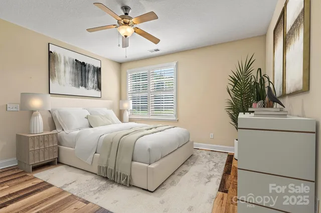 $389,000 | 823 Wynnshire Drive, Unit B, Hickory, NC 28601