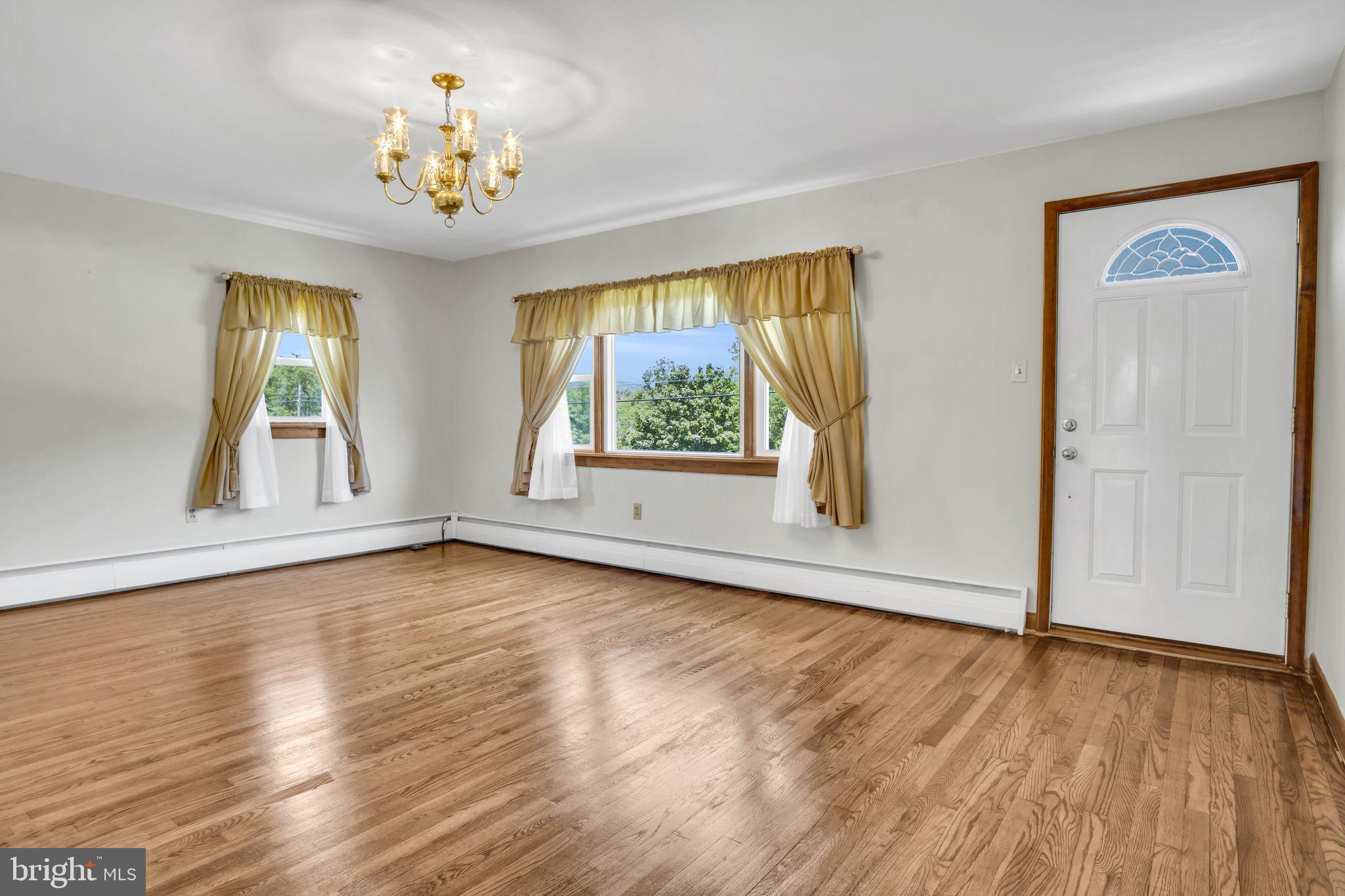 940 Longs Gap Road Carlisle, PA 17013 - Photo 17 of 24 Gallery Image 17