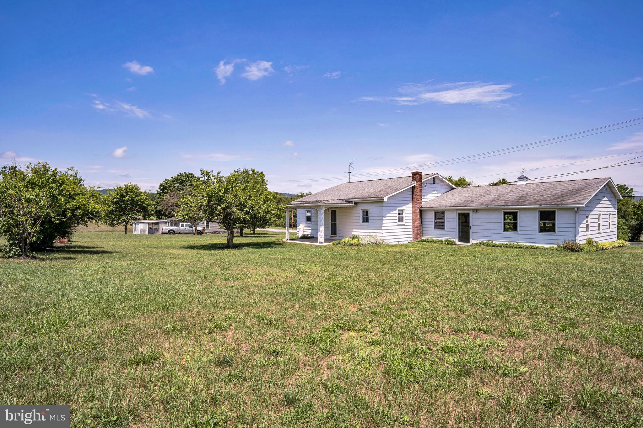 940 Longs Gap Road Carlisle, PA 17013 - Photo 3 of 24 Gallery Image 3