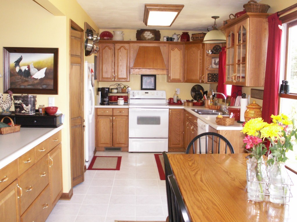 390 Stage Road Buchanan, VA 24066 - Photo 9 of 17 Kitchen