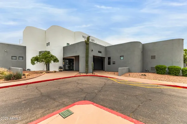 $550,000 | 1411 South Western Skies Drive, Gilbert, AZ 85296