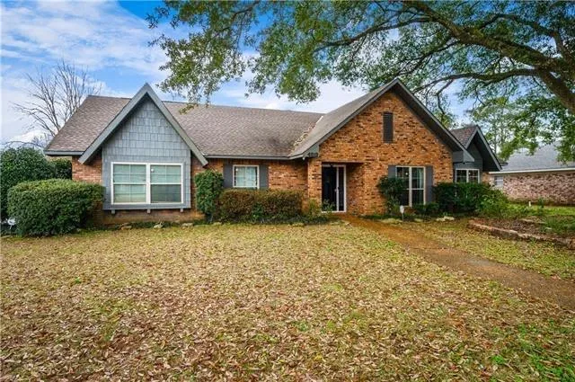 $375,000 | 4819 Westgarden Boulevard, Alexandria, LA 71303