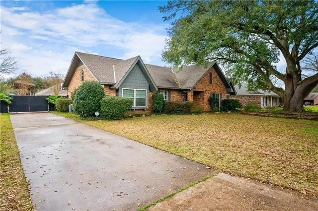 $375,000 | 4819 Westgarden Boulevard, Alexandria, LA 71303