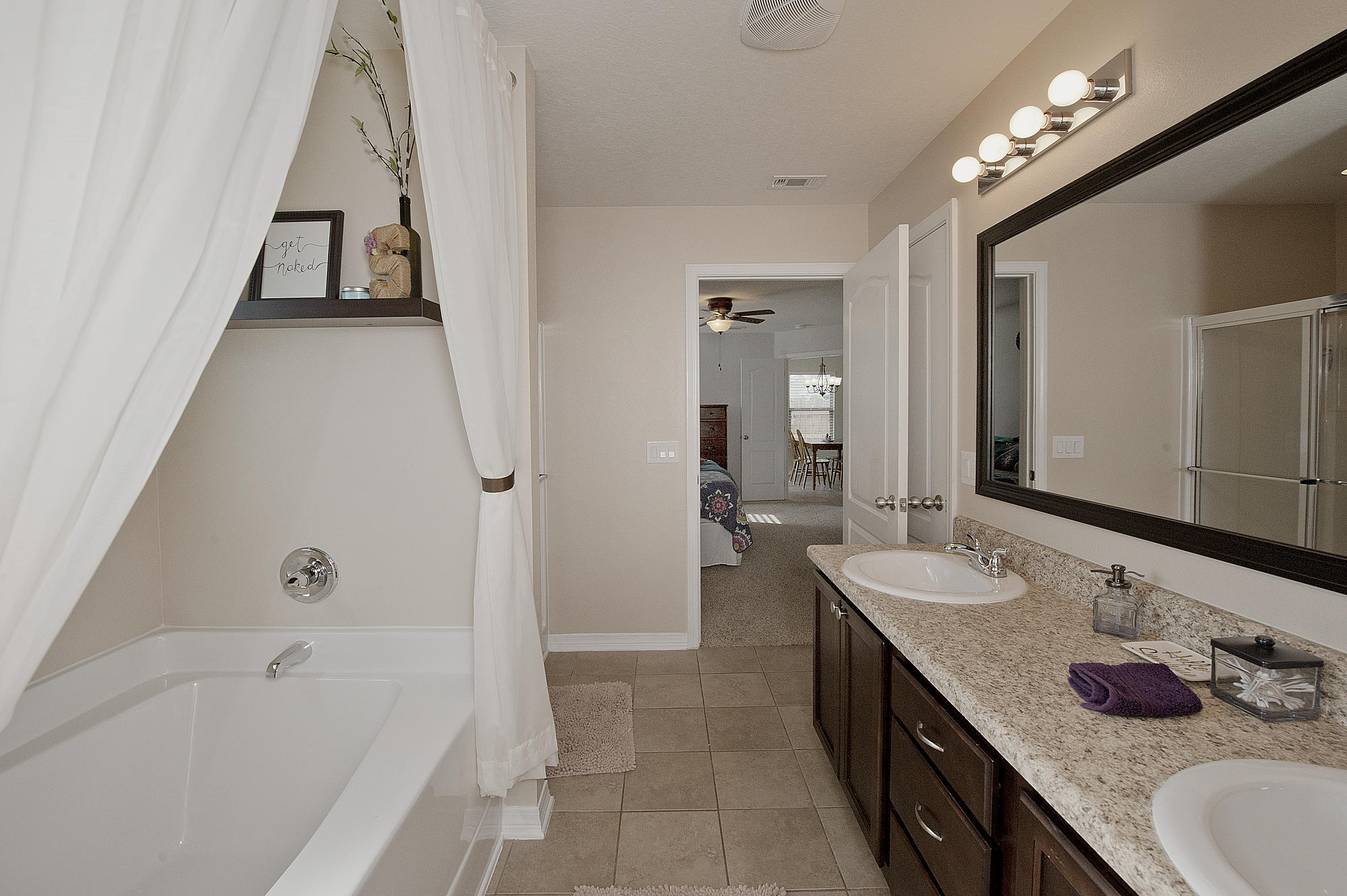 2282 Duncan Ridge Drive Navarre, FL 32566 - Photo 10 of 21 Gallery Image 10