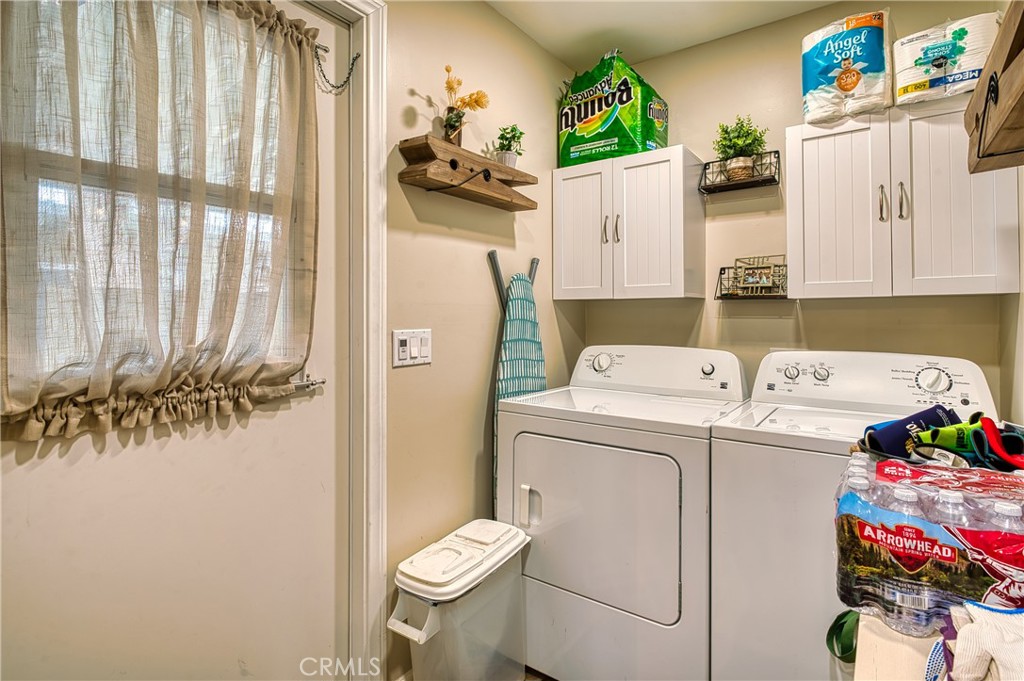 2054 Parker Dam Road, Unit E8 Earp, CA 92242 - Photo 32 of 75 a utility room with dryer and washer