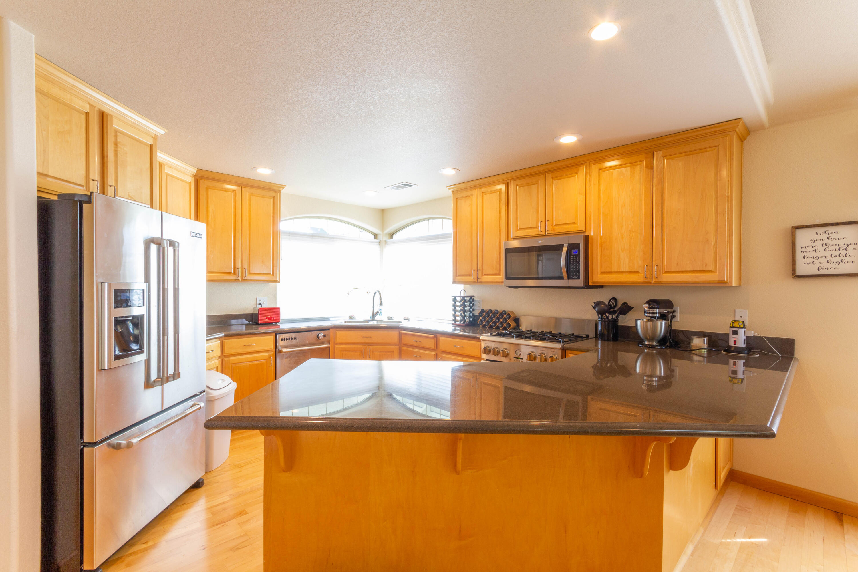 920 Ridgeview Drive Eagle Point, OR 97524 - Photo 4 of 20 5