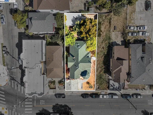 $499,999 | 2230 23rd Avenue, Oakland, CA 94606