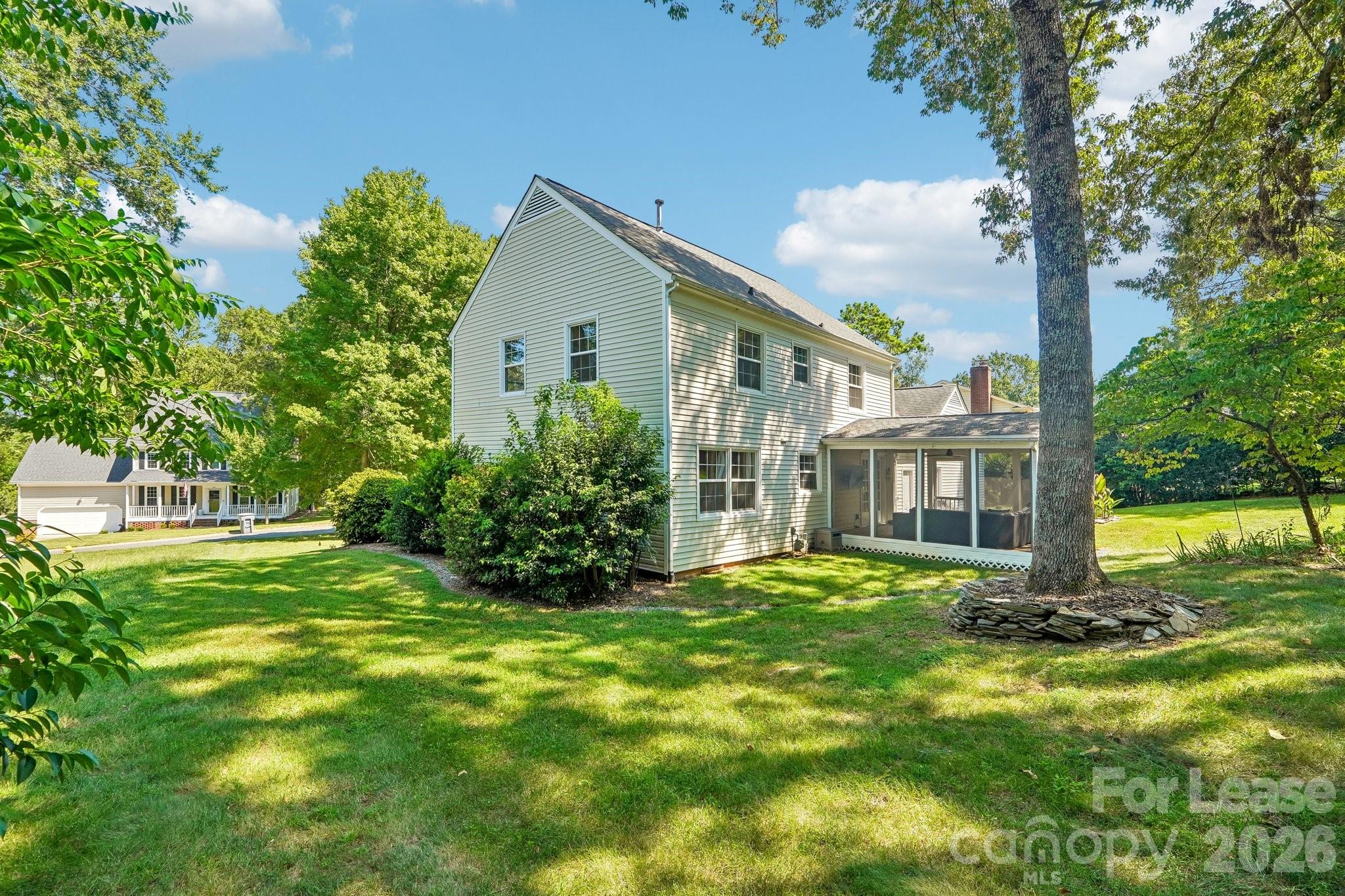 2947 Heathgate Road Charlotte, NC 28226 - Photo 46 of 48 Gallery Image 46