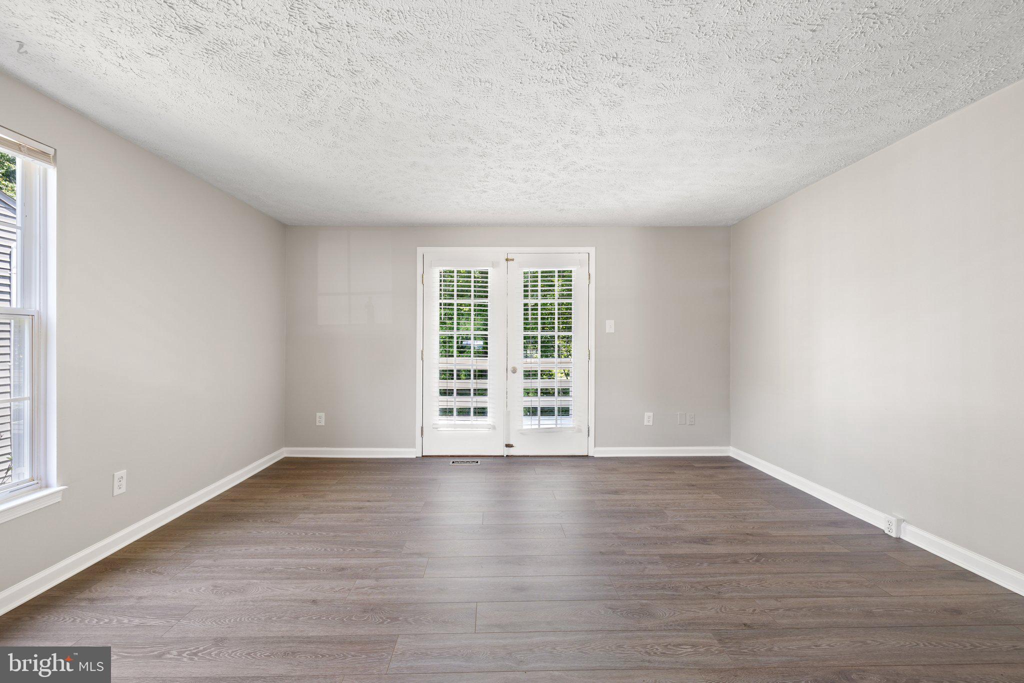 1665 Fieldthorn Drive Reston, VA 20194 - Photo 13 of 38