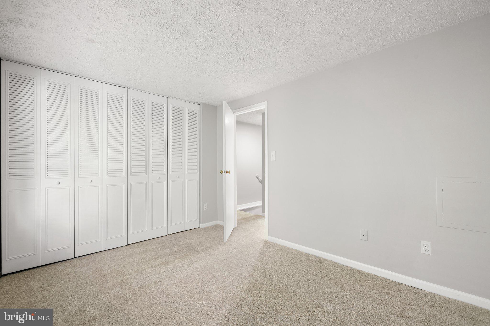 1665 Fieldthorn Drive Reston, VA 20194 - Photo 16 of 38