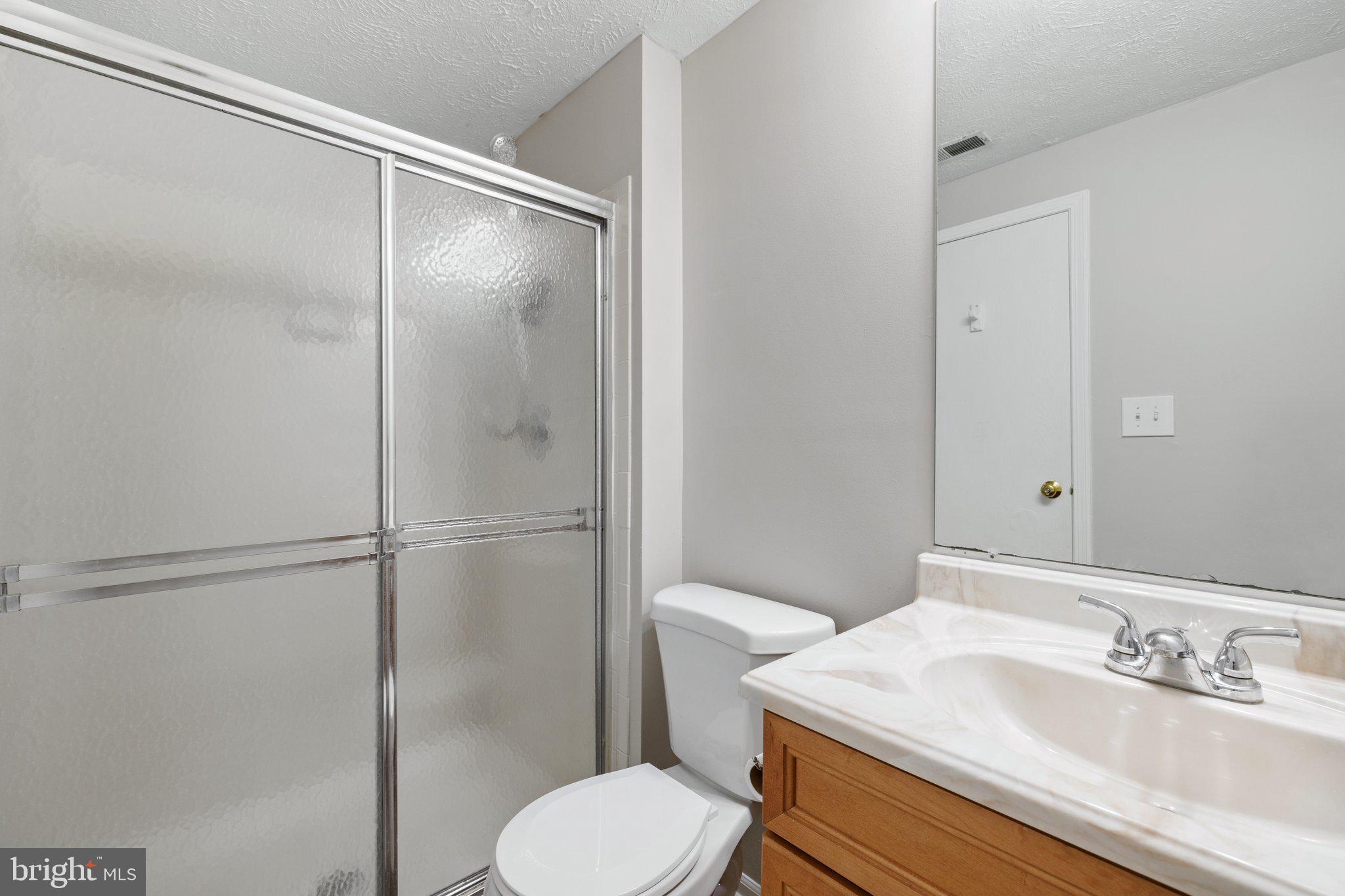 1665 Fieldthorn Drive Reston, VA 20194 - Photo 31 of 38