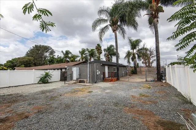 $675,000 | 9742 Los Coches Road, Lakeside, CA 92040