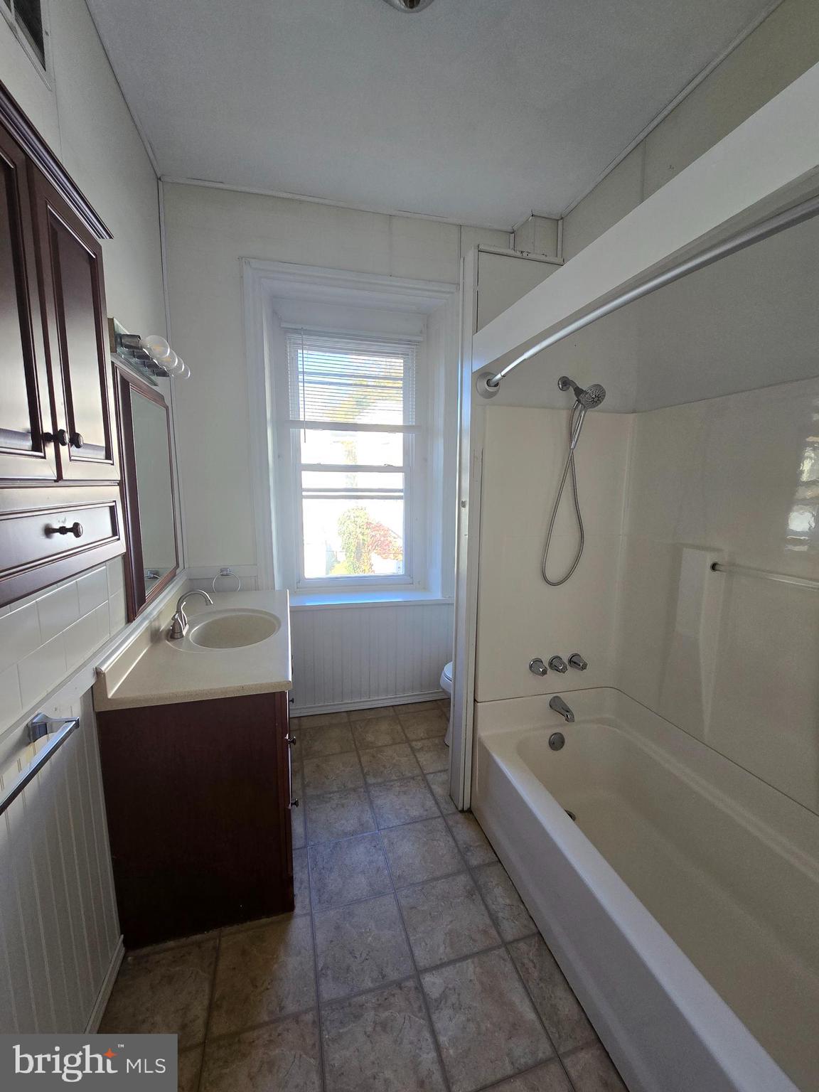 156 Cotton Street, Unit 2 Philadelphia, PA 19127 - Photo 11 of 24 Gallery Image 11