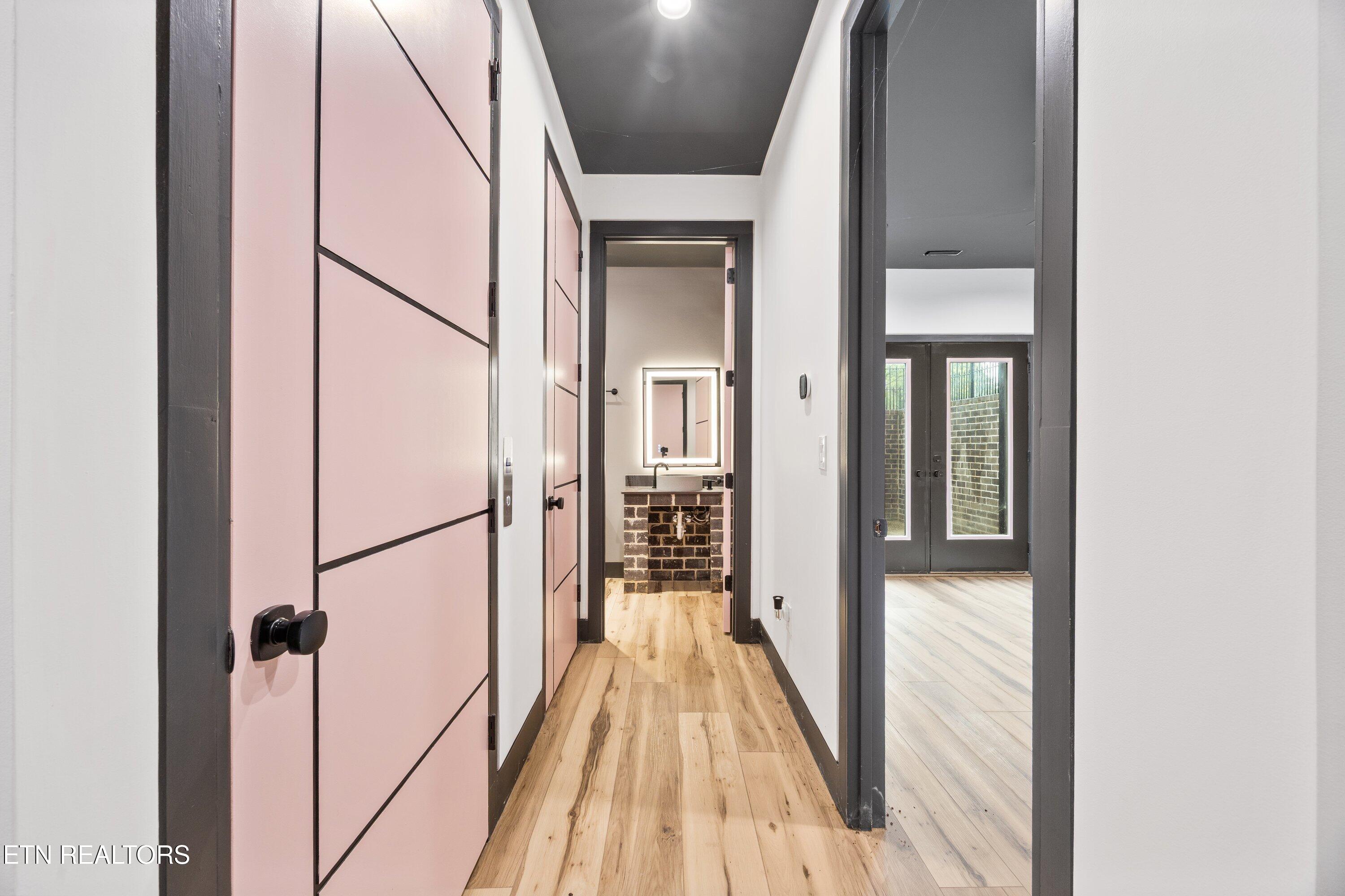 210 Granite Drive Sevierville, TN 37876 - Photo 14 of 37 210 Granite Dr -11