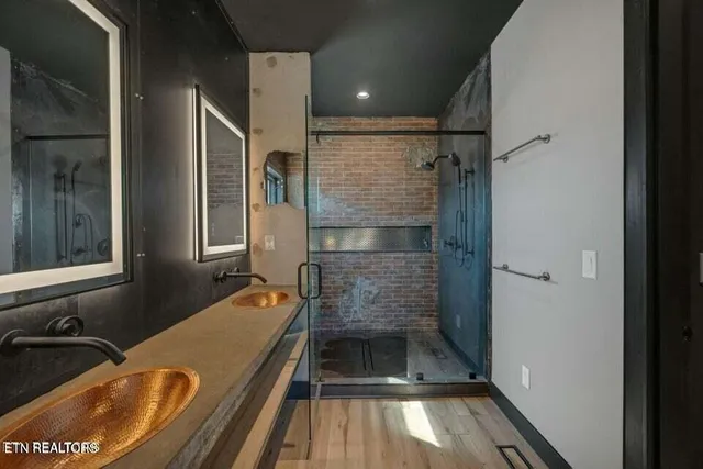 $694,000 | 210 Granite Drive, Sevierville, TN 37876