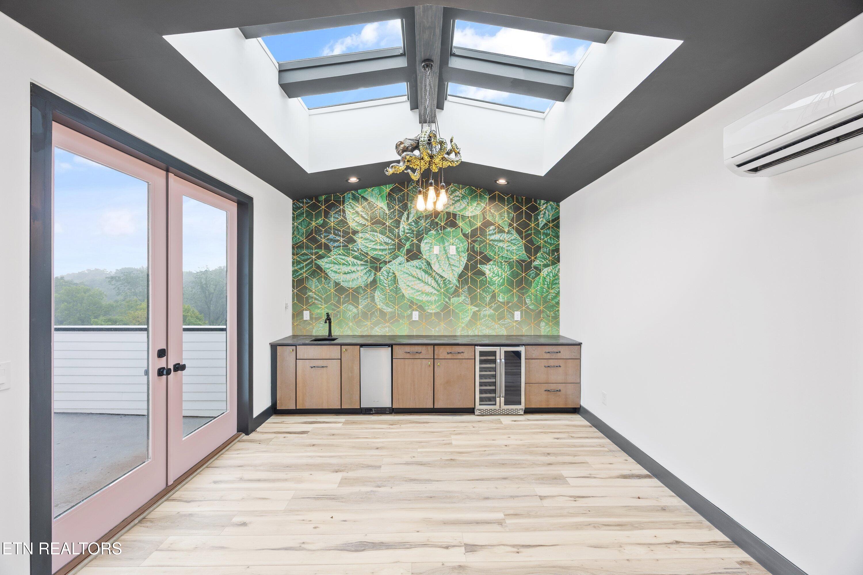 210 Granite Drive Sevierville, TN 37876 - Photo 28 of 37 210 Granite Dr -21