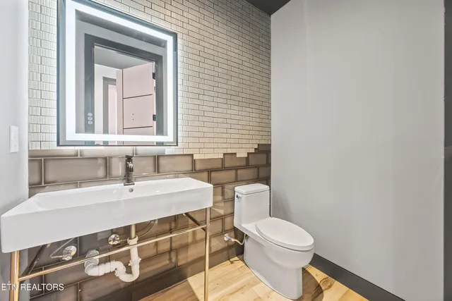 $694,000 | 210 Granite Drive, Sevierville, TN 37876