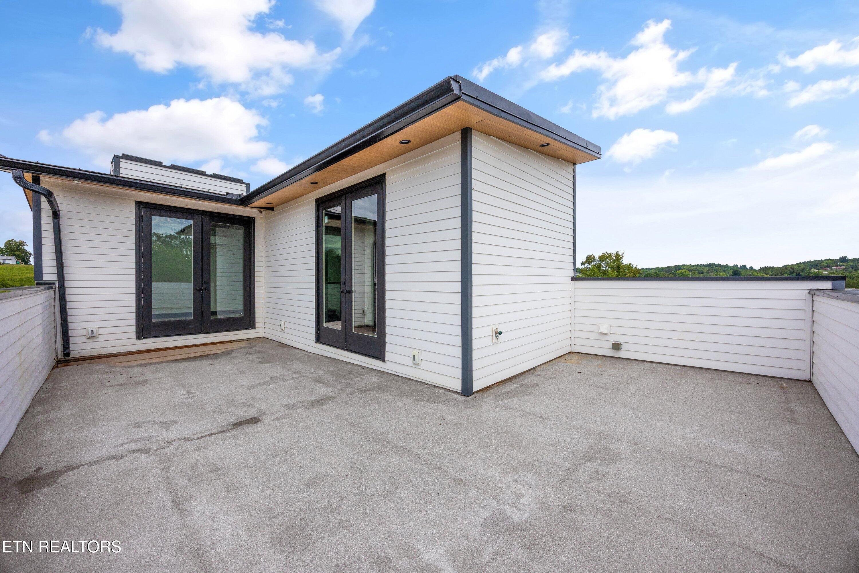 210 Granite Drive Sevierville, TN 37876 - Photo 31 of 37 210 Granite Dr02