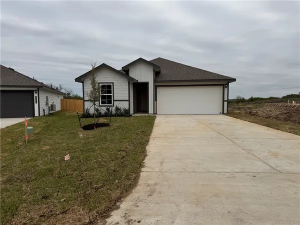 $267,265 | 1260 Hickory Grove Street, Brenham, TX 77833