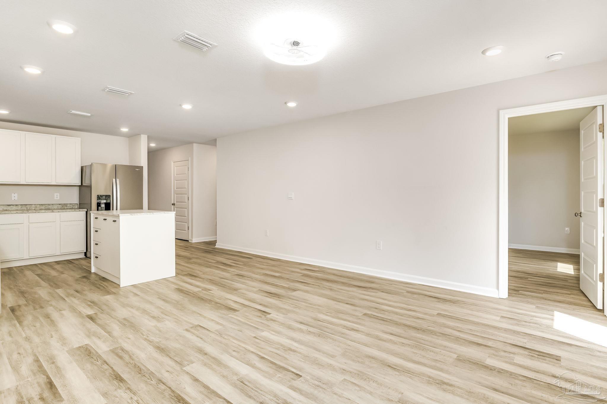 6323 June Bug Drive Milton, FL 32583 - Photo 5 of 26