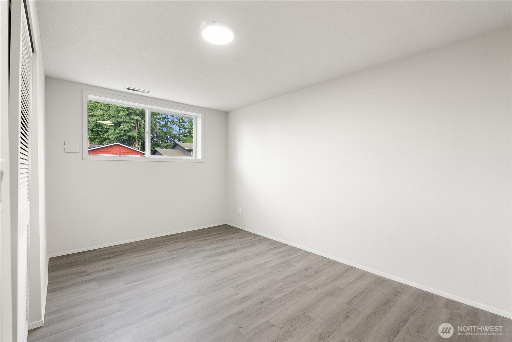 1119 Shelton Avenue Northeast Renton, WA 98056 - Photo 36 of 39