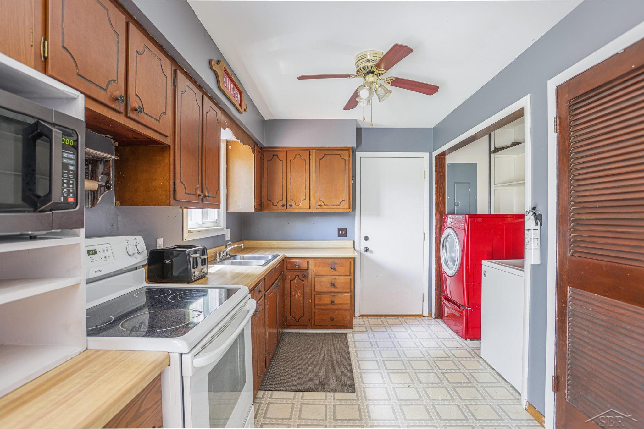 4747 South Iva Road Merrill, MI 48637 - Photo 13 of 51