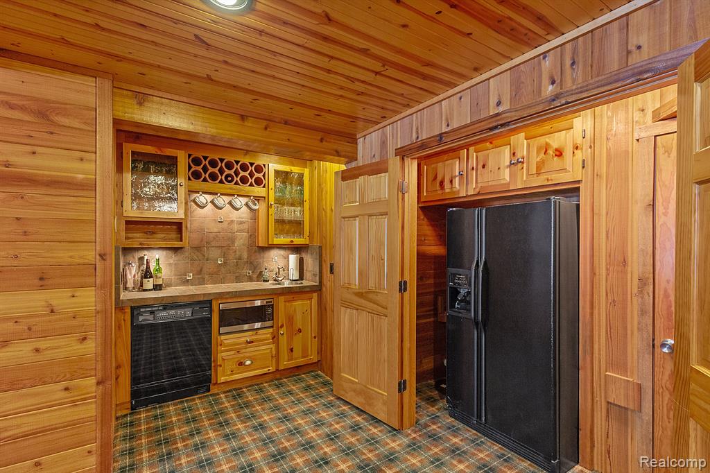 6596 Steeple Ridge Clarkston, MI 48346 - Photo 27 of 34