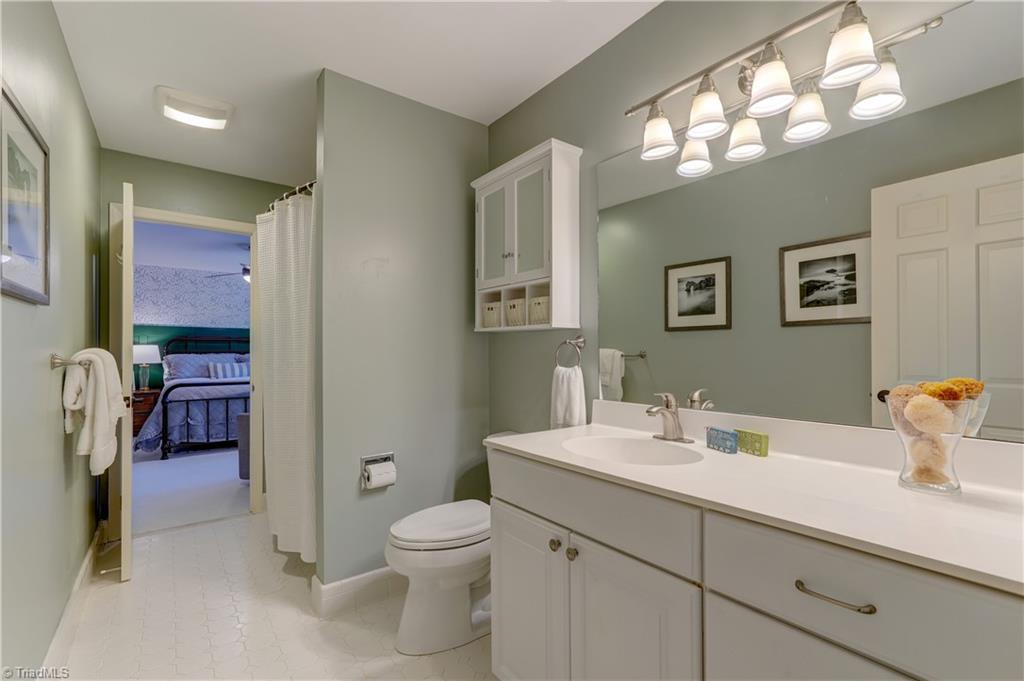 2900 St Regis Road Greensboro, NC 27408 - Photo 26 of 46