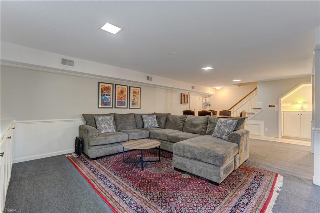 2900 St Regis Road Greensboro, NC 27408 - Photo 31 of 46