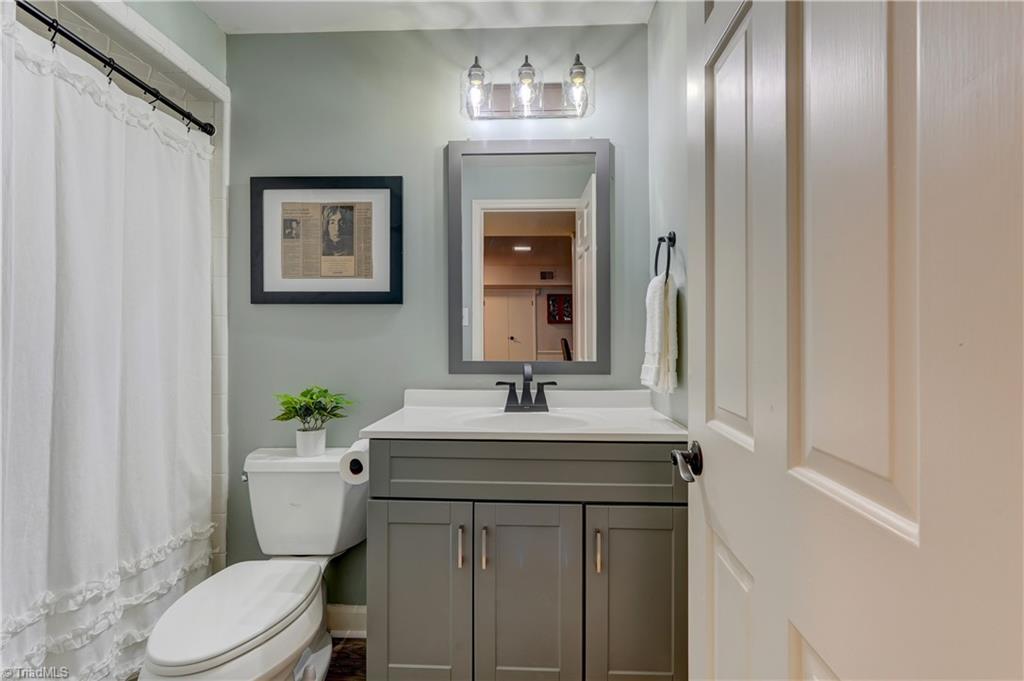 2900 St Regis Road Greensboro, NC 27408 - Photo 33 of 46