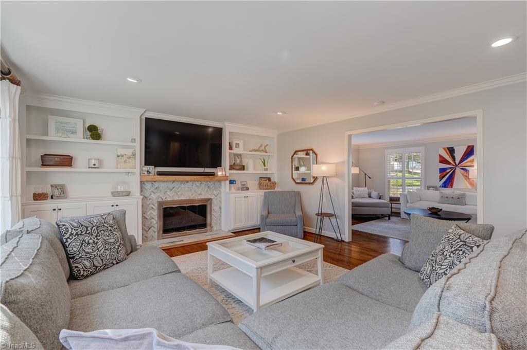 2900 St Regis Road Greensboro, NC 27408 - Photo 5 of 46