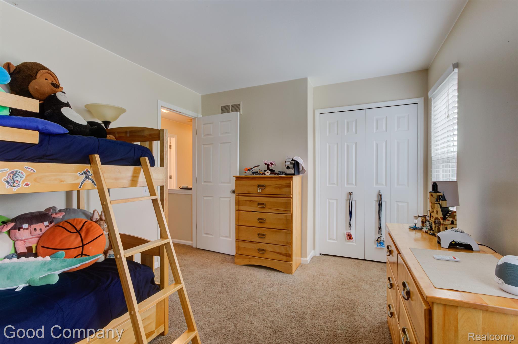 343 Whitney Drive Rochester, MI 48307 - Photo 25 of 43 Gallery Image 25