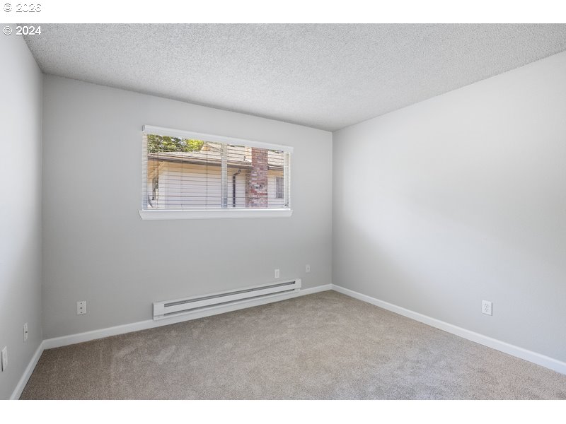 2921 Northeast Rene Avenue, Unit 15B Gresham, OR 97030 - Photo 14 of 22