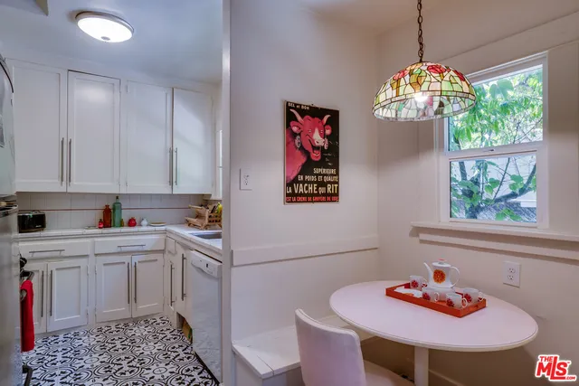 $1,145,000 | 523 South Coronado Street, Los Angeles, CA 90057