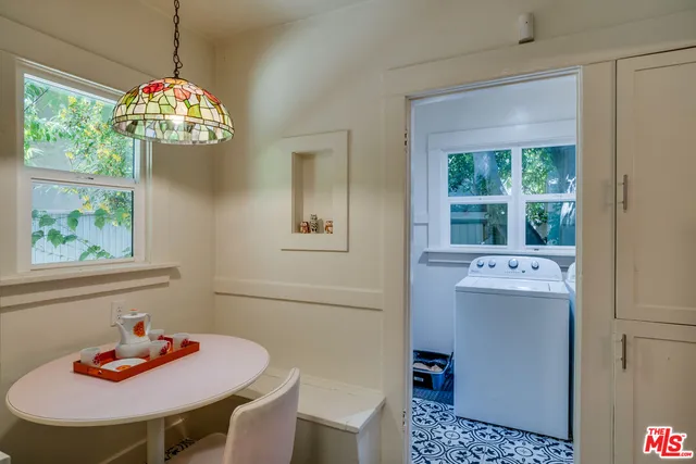 $1,145,000 | 523 South Coronado Street, Los Angeles, CA 90057