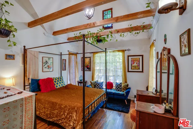 $1,145,000 | 523 South Coronado Street, Los Angeles, CA 90057