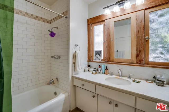 $1,145,000 | 523 South Coronado Street, Los Angeles, CA 90057