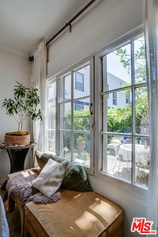 $1,145,000 | 523 South Coronado Street, Los Angeles, CA 90057