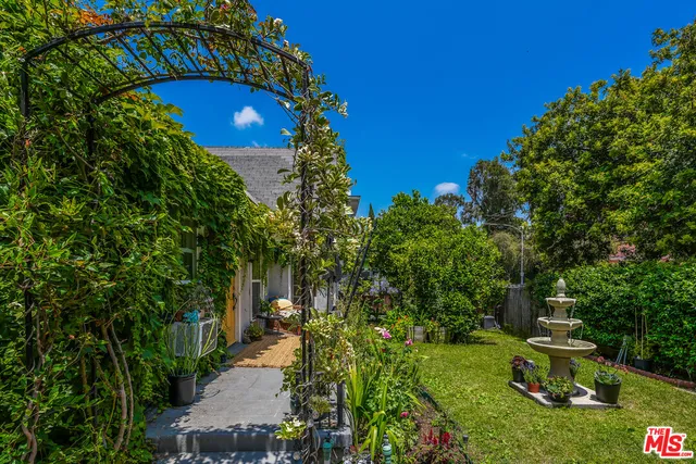 $1,145,000 | 523 South Coronado Street, Los Angeles, CA 90057