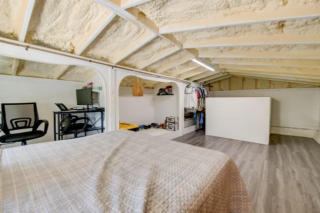 a view of a storage & utility room